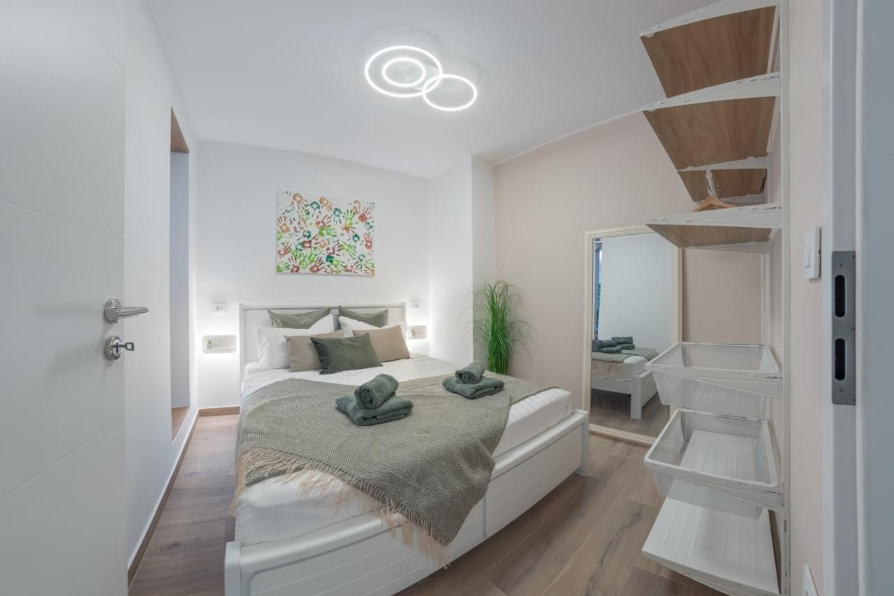 Apartment Norah With Private Parking Пула Екстер'єр фото